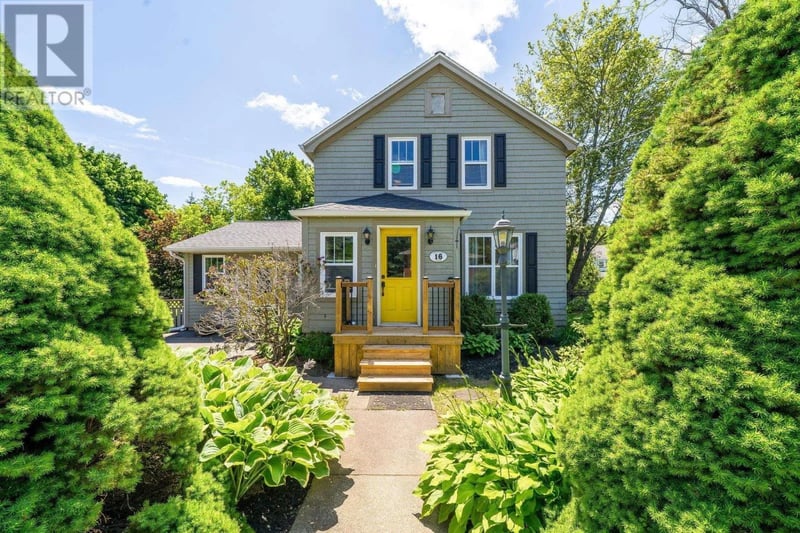 16 Lawnwood Avenue, Halifax, Nova Scotia, B3N1E7, Halifax, Nova Scotia — photo 1 of 5