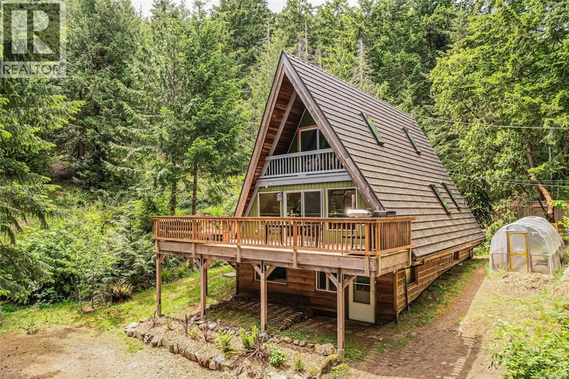 421 Mt. Belcher Heights, Salt Spring, British Columbia, V8K2J5, Salt Spring, British Columbia — photo 1 of 5