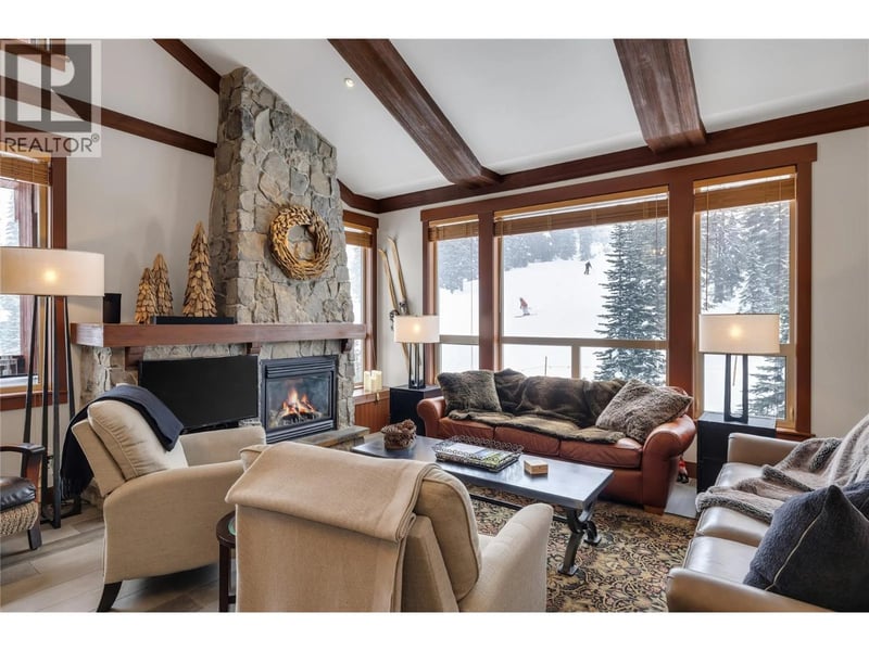 #403/404 5257 Big White Road, Big White, British Columbia, V1P1P3, Big White, British Columbia — photo 1 of 5