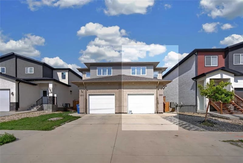 1369 Ravelston Avenue, Winnipeg, Manitoba, R2C1W6, Winnipeg, Manitoba — photo 2 of 5