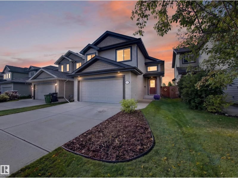 21315 58 AV NW, Edmonton, Alberta, T6M0H4, Edmonton, Alberta — photo 1 of 5