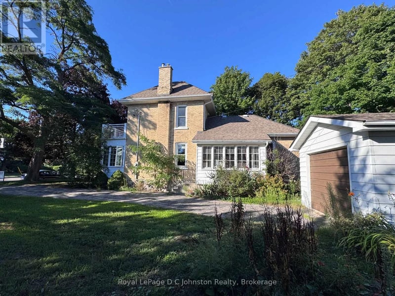 43 Albert Street North, Saugeen Shores, Ontario, N0H2L0, Saugeen Shores, Ontario — photo 1 of 5