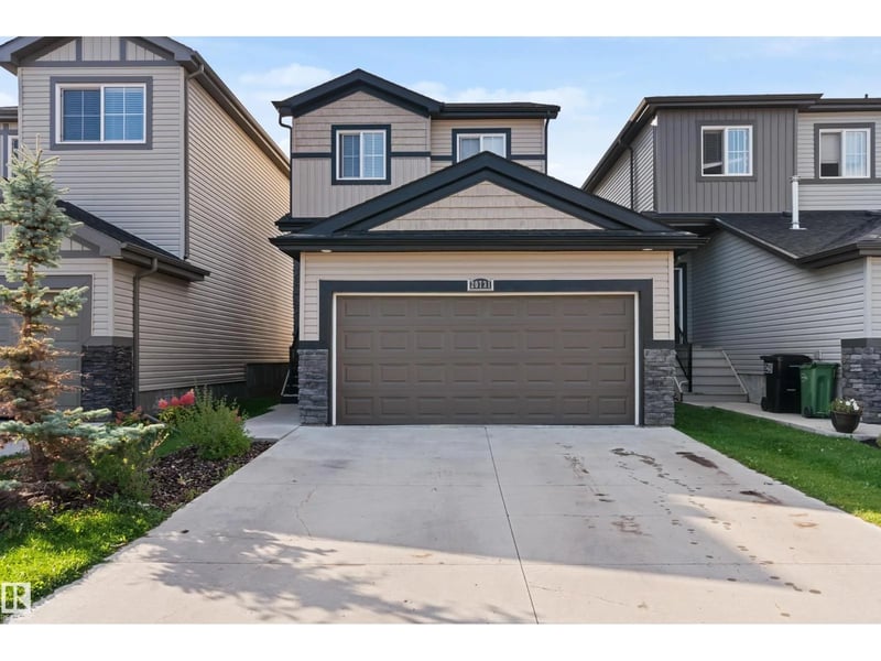 20731 99 AV NW, Edmonton, Alberta, T5T7G3, Edmonton, Alberta — photo 1 of 5