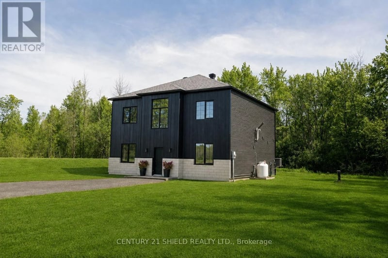 5153 Archer Road, South Dundas, Ontario, K0C1M0, South Dundas, Ontario — photo 1 of 5