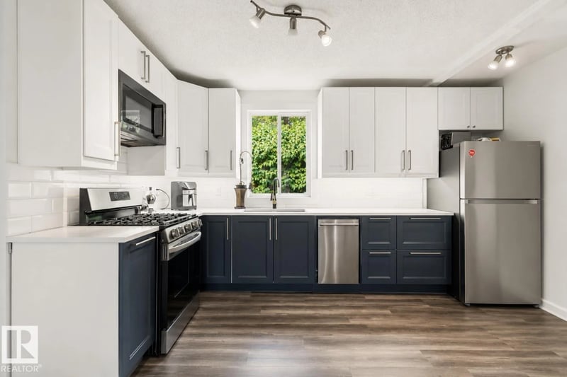 12150 47 ST NW, Edmonton, Alberta, T5W2X5, Edmonton, Alberta — photo 1 of 5