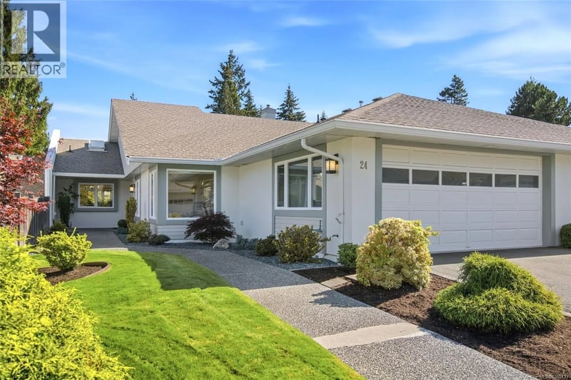 #24 639 Arbutus Street, Qualicum Beach, British Columbia, V9K1P4, Qualicum Beach, British Columbia — photo 1 of 5