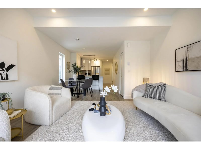 #1 6328 KING GEORGE Boulevard, Surrey, British Columbia, V3X0L4, Surrey, British Columbia — photo 1 of 5
