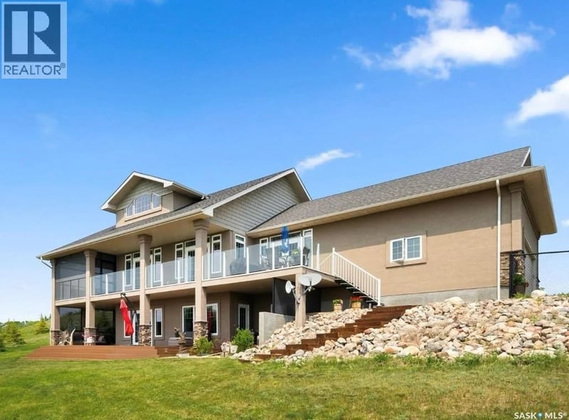 30 Shore Acres DRIVE, Last Mountain Lake, Saskatchewan, S0G4L0, Last Mountain Lake, Saskatchewan — photo 1 of 5