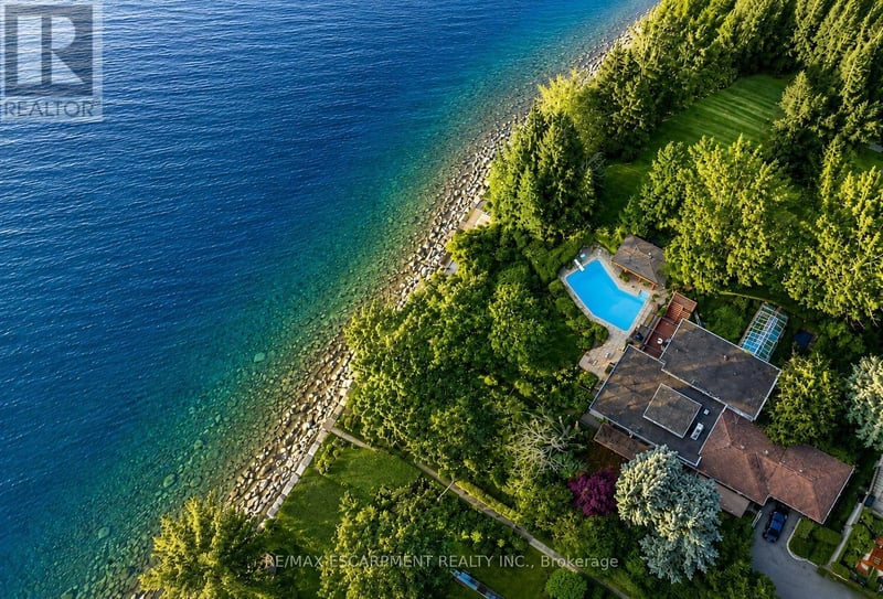 10 Brookfield Road, Oakville (CO Central), Ontario, L6K2Y5, Oakville (CO Central), Ontario — photo 1 of 5