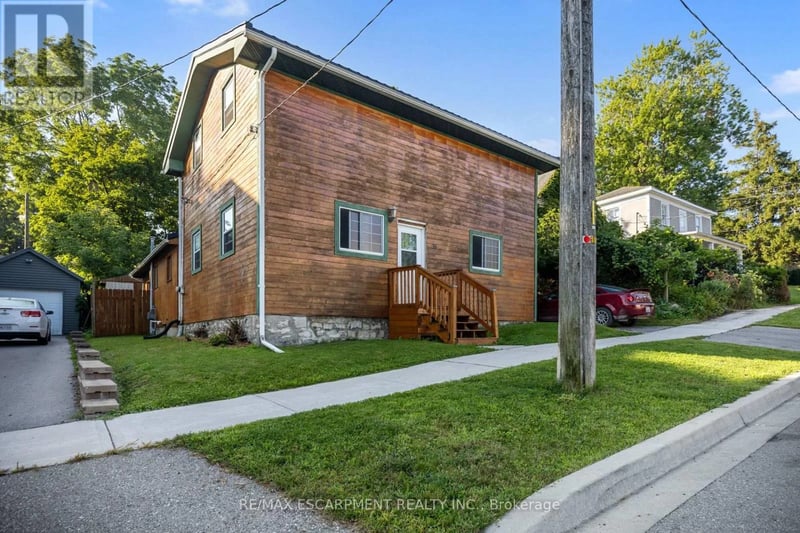 35 Ann Street, Ingersoll (Ingersoll - South), Ontario, N5C2E9, Ingersoll (Ingersoll - South), Ontario — photo 1 of 5