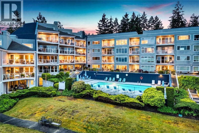 #310 2560 Departure Bay Road, Nanaimo, British Columbia, V9S5P1, Nanaimo, British Columbia — photo 1 of 5