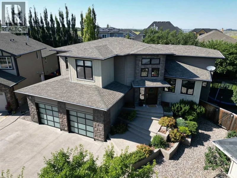402 Stonecrest Terrace West, Lethbridge, Alberta, T1K5T1, Lethbridge, Alberta — photo 1 of 5