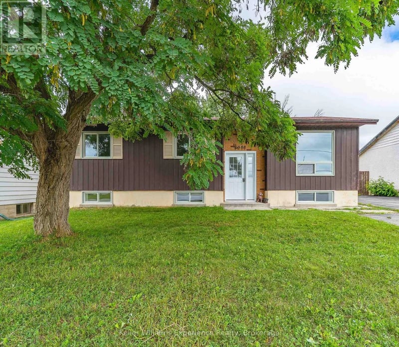 1088 8th Street East, Owen Sound, Ontario, N4K1M6, Owen Sound, Ontario — photo 1 of 5