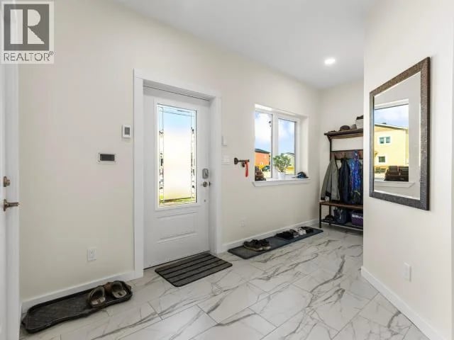 38 OMEGA STREET, Whitehorse, Yukon, Y1A0T9, Whitehorse, Yukon — photo 1 of 5
