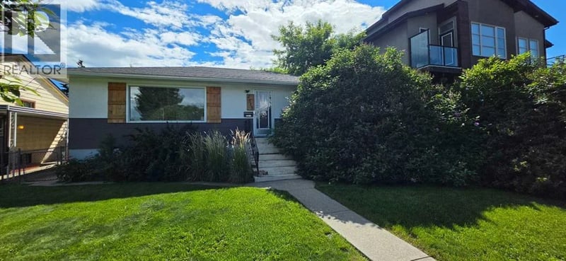 2515 Cochrane Road Northwest, Calgary, Alberta, T2M4H8, Calgary, Alberta — photo 1 of 5