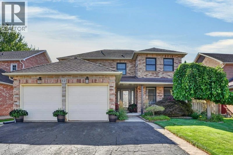 12 BEASLEY Crescent, Cambridge, Ontario, N1T1J9, Cambridge, Ontario — photo 1 of 5