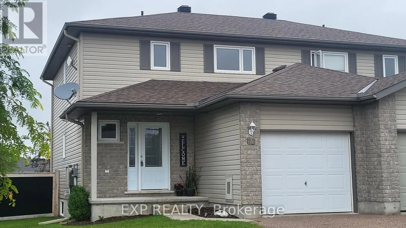 131 Elk Street, Renfrew, Ontario, K7V0A1, Renfrew, Ontario — photo 1 of 5