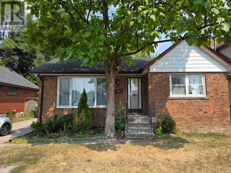 32 Marchington Circle South, Toronto (Wexford-Maryvale), Ontario, M1R3M4, Toronto (Wexford-Maryvale), Ontario — photo 1 of 5