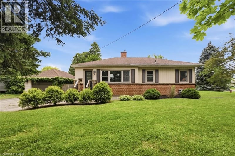 16 CARRINGTON Court, Ancaster, Ontario, L9G1R1, Ancaster, Ontario — photo 1 of 5