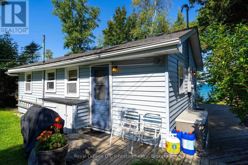 499 Bruce Road 13 Road, Native Leased Lands, Ontario, N0H2L0, Native Leased Lands, Ontario — photo 1 of 5