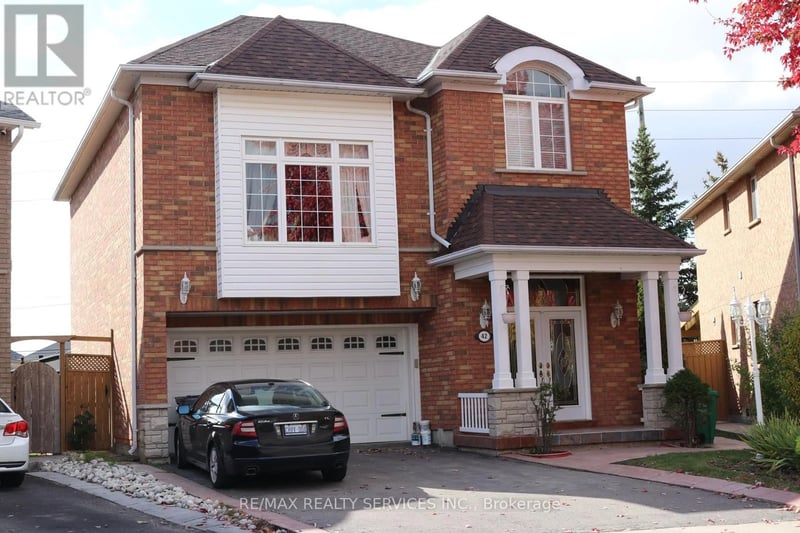 42 Brambirch Crescent, Brampton (Northwest Sandalwood Parkway), Ontario, L7A1V1, Brampton (Northwest Sandalwood Parkway), Ontario — photo 1 of 5