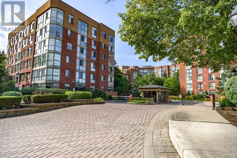 #521 20 Southport Street, Toronto (High Park-Swansea), Ontario, M6S4Y8, Toronto (High Park-Swansea), Ontario — photo 1 of 5