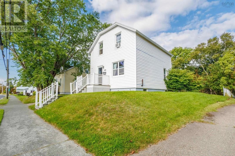 378 Alexandra Street, Sydney, Nova Scotia, B1S2G4, Sydney, Nova Scotia — photo 1 of 5