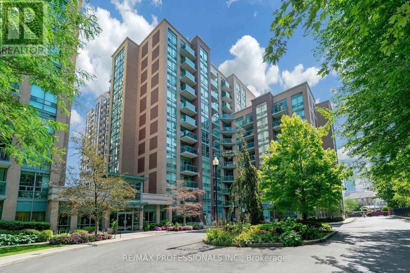 #402 9 Michael Power Place, Toronto (Islington-City Centre West), Ontario, M9A0A5, Toronto (Islington-City Centre West), Ontario — photo 1 of 5