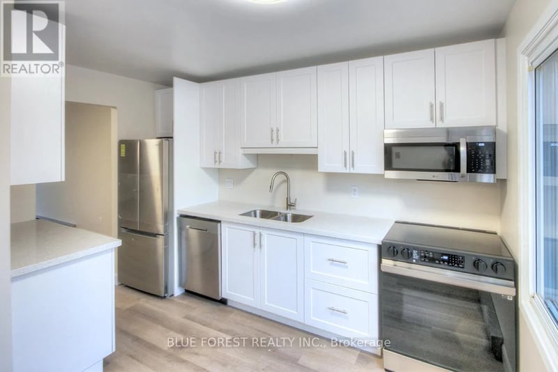#100 690 Little Grey Street, London East (East L), Ontario, N5Z4M9, London East (East L), Ontario — photo 1 of 5