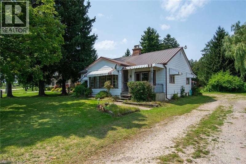 1310 SNYDER'S Road East, Baden, Ontario, N3A3L3, Baden, Ontario — photo 1 of 5