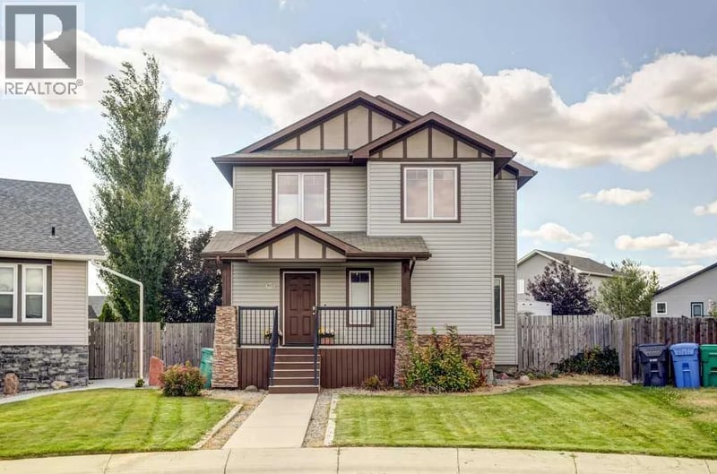 193 Mt Sundance Crescent West, Lethbridge, Alberta, T1K0T6, Lethbridge, Alberta — photo 1 of 5