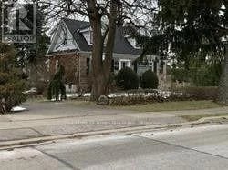 16 Anson Avenue, Toronto (Cliffcrest), Ontario, M1M1X3, Toronto (Cliffcrest), Ontario — photo 1 of 2