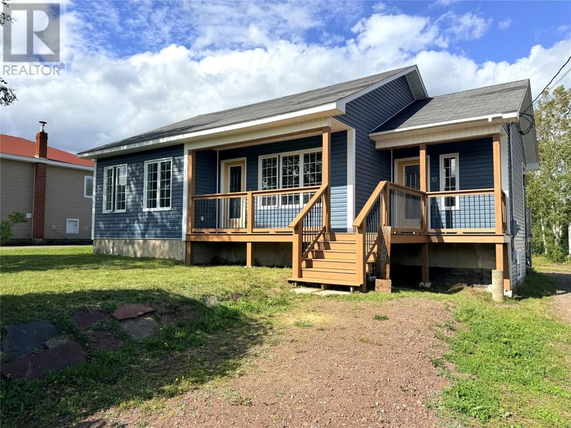 32 Aspen Drive, Northern Arm, Newfoundland & Labrador, A0H1E0, Northern Arm, Newfoundland & Labrador — photo 1 of 5