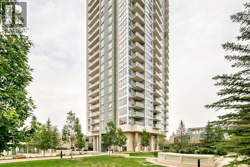 99 Spruce Place Southwest, Calgary, Alberta, T3C3X7, Calgary, Alberta — photo 1 of 5