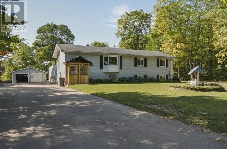 263 Fifth LIN E, Sault Ste. Marie, Ontario, P6A5K8, Sault Ste. Marie, Ontario — photo 1 of 5