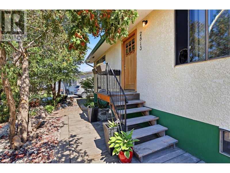 2813 Cranna Crescent, Merritt, British Columbia, V1K1E6, Merritt, British Columbia — photo 1 of 5