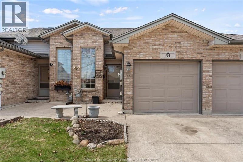 64 TOFFLEMIRE Court, Amherstburg, Ontario, N9V4E4, Amherstburg, Ontario — photo 1 of 5