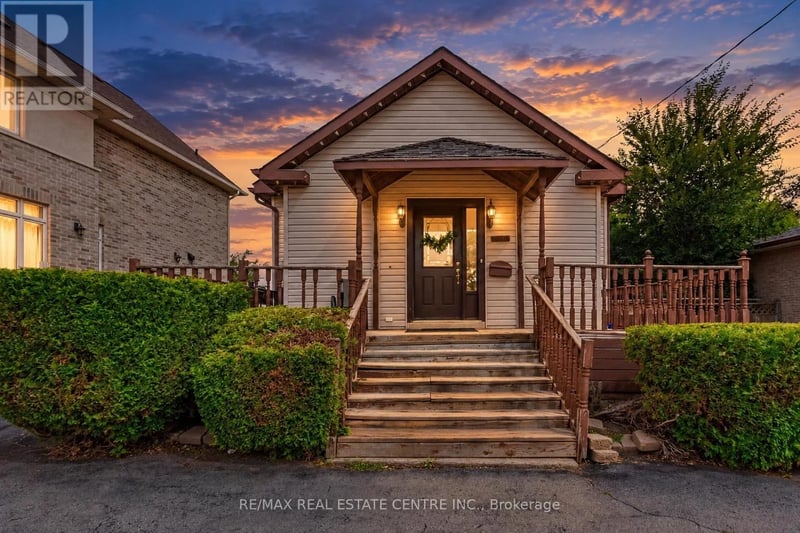 1423 Sixth Line, Oakville (CP College Park), Ontario, L6H1X6, Oakville (CP College Park), Ontario — photo 1 of 5