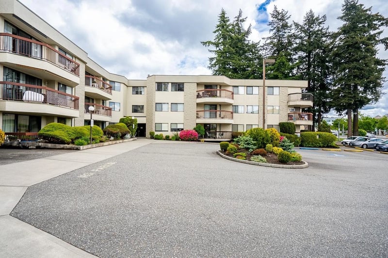 #134 31955 OLD YALE Road, Abbotsford, British Columbia, V2T4N1, Abbotsford, British Columbia — photo 1 of 5