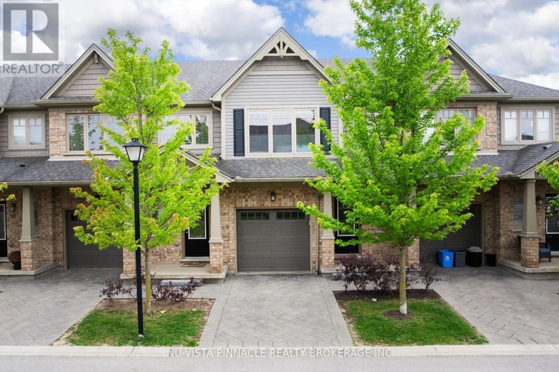 #11 1924 Cedarhollow Boulevard, London North (North D), Ontario, N5X0K3, London North (North D), Ontario — photo 1 of 5