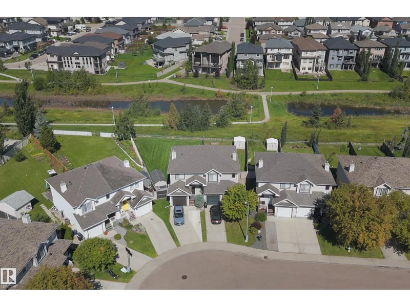 13086 162A AV NW, Edmonton, Alberta, T6V1W1, Edmonton, Alberta — photo 1 of 5