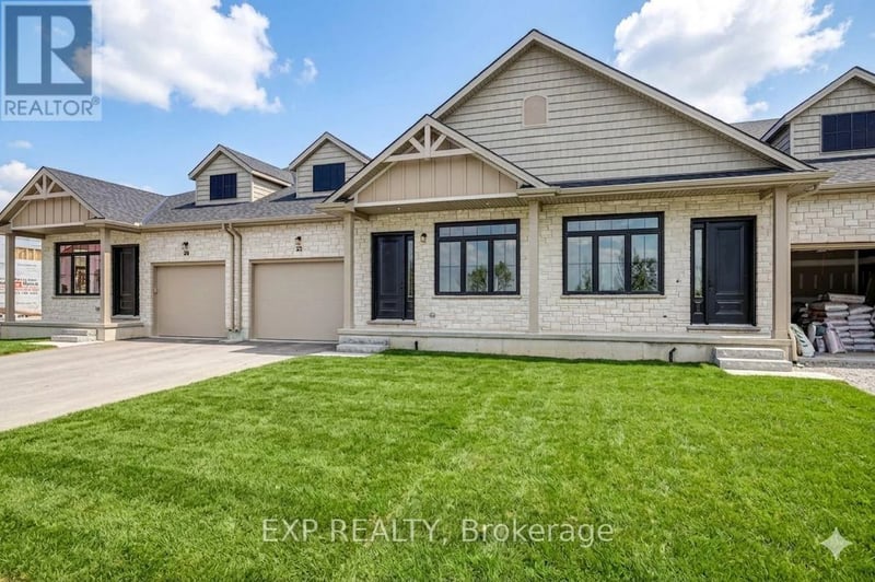 20 Dearing Drive, South Huron (Stephen), Ontario, N0M1T0, South Huron (Stephen), Ontario — photo 1 of 5