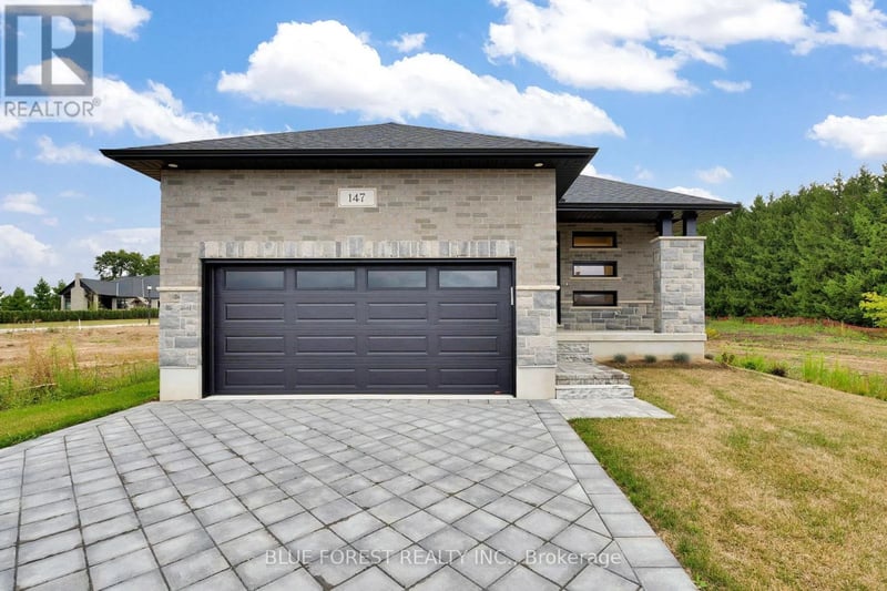 147 SHIRLEY Street, Thames Centre (Thorndale), Ontario, N0M2P0, Thames Centre (Thorndale), Ontario — photo 1 of 5