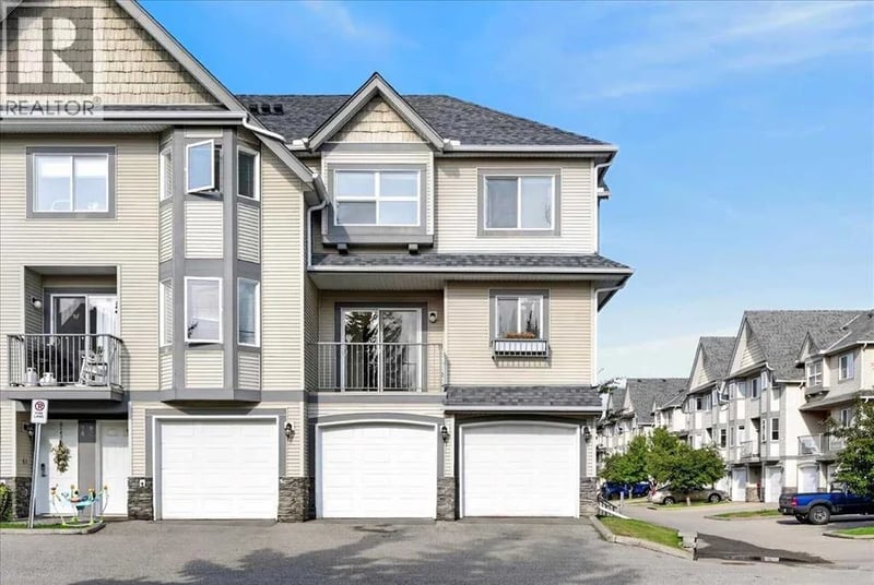 86 Cedarwood Lane Southwest, Calgary, Alberta, T2W6J3, Calgary, Alberta — photo 1 of 5
