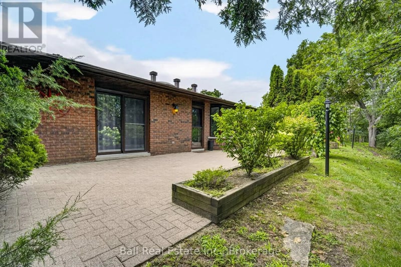 #502 200 East Street South, Kawartha Lakes (Bobcaygeon), Ontario, K0M1A0, Kawartha Lakes (Bobcaygeon), Ontario — photo 1 of 5
