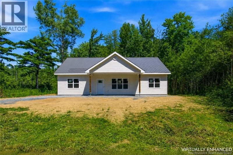 8 Graham Street, Lincoln, New Brunswick, E3B7E8, Lincoln, New Brunswick — photo 1 of 5