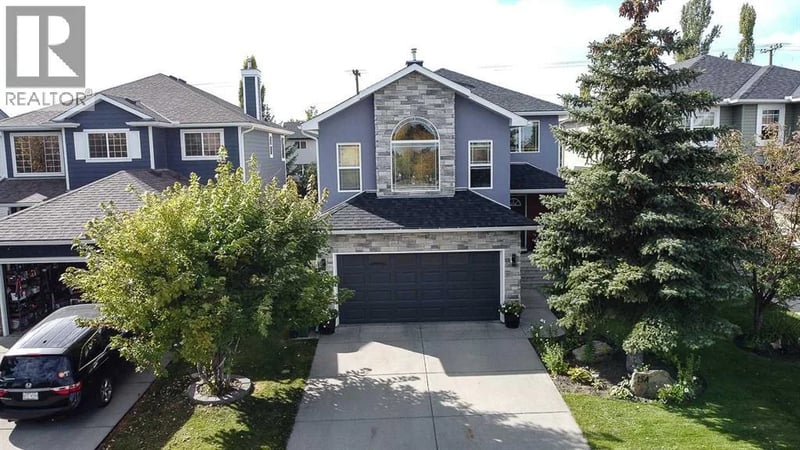 15 Millview Way Southwest, Calgary, Alberta, T2Y2W5, Calgary, Alberta — photo 1 of 5