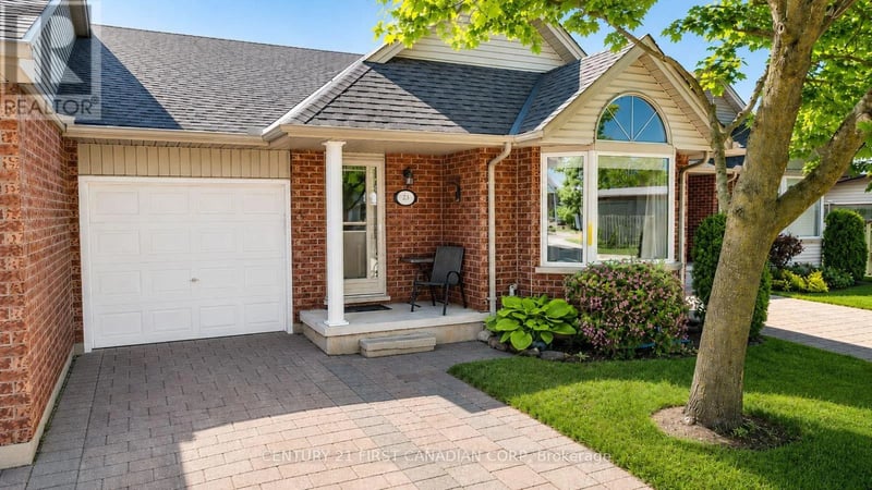 #23 20 Kernohan Parkway, London South (South D), Ontario, N6J4Y3, London South (South D), Ontario — photo 1 of 5
