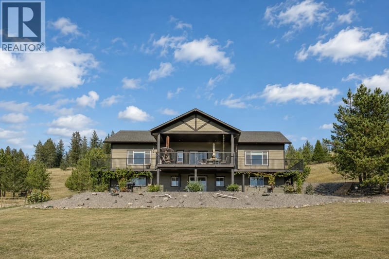 5593 LAKESIDE Court, 103 Mile House, British Columbia, V0K2E1, 103 Mile House, British Columbia — photo 1 of 5