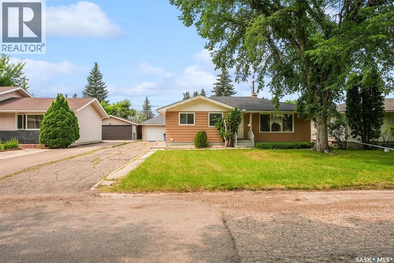 96 Marsh CRESCENT, Regina, Saskatchewan, S4S5R6, Regina, Saskatchewan — photo 1 of 5
